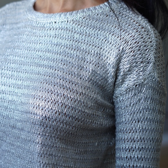 Silver coated Knit Blooger Sweater NWOT - Picture 7 of 8